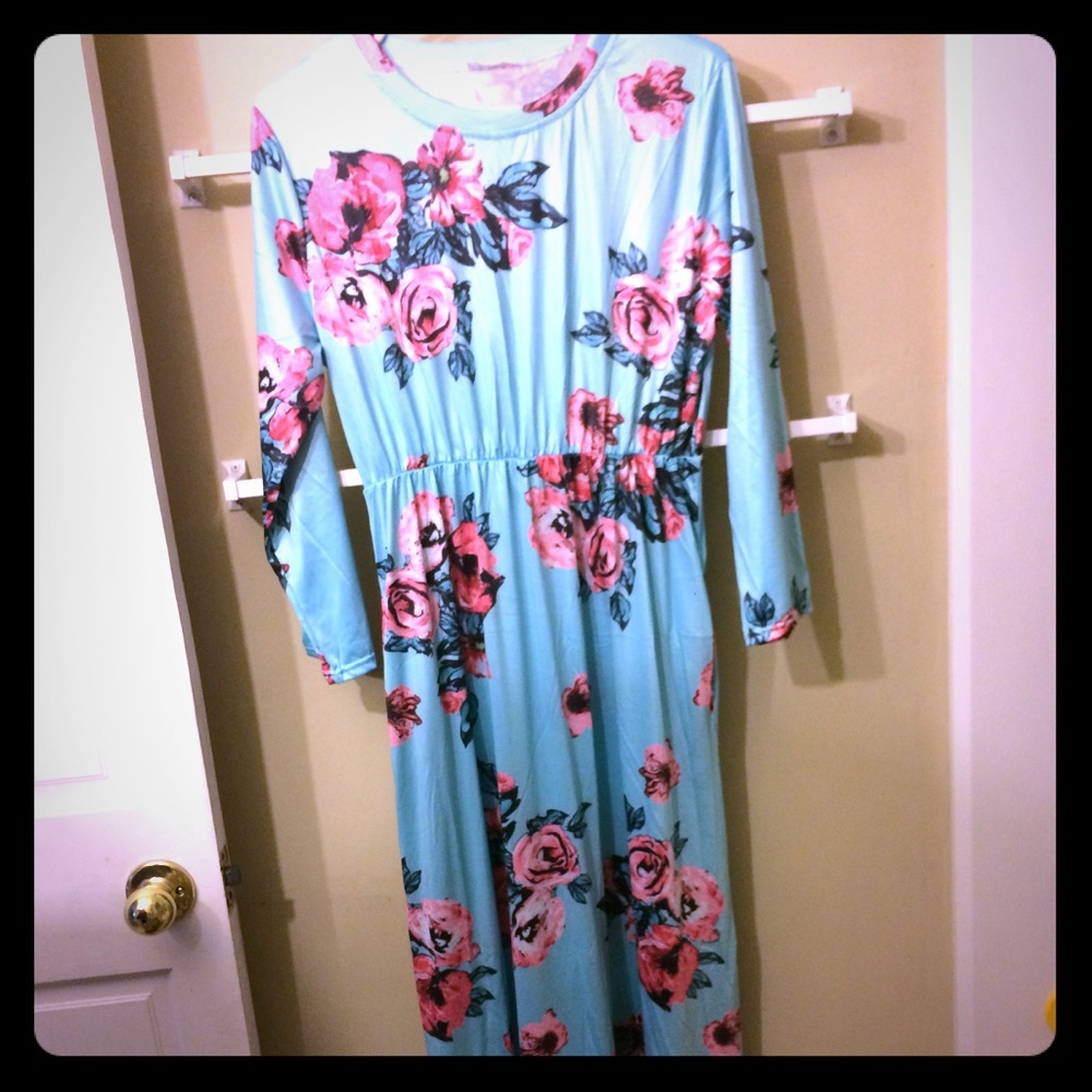 Floral maxi dress